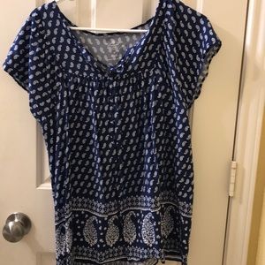 Blue and White St. john's Bay Patterned Shirt